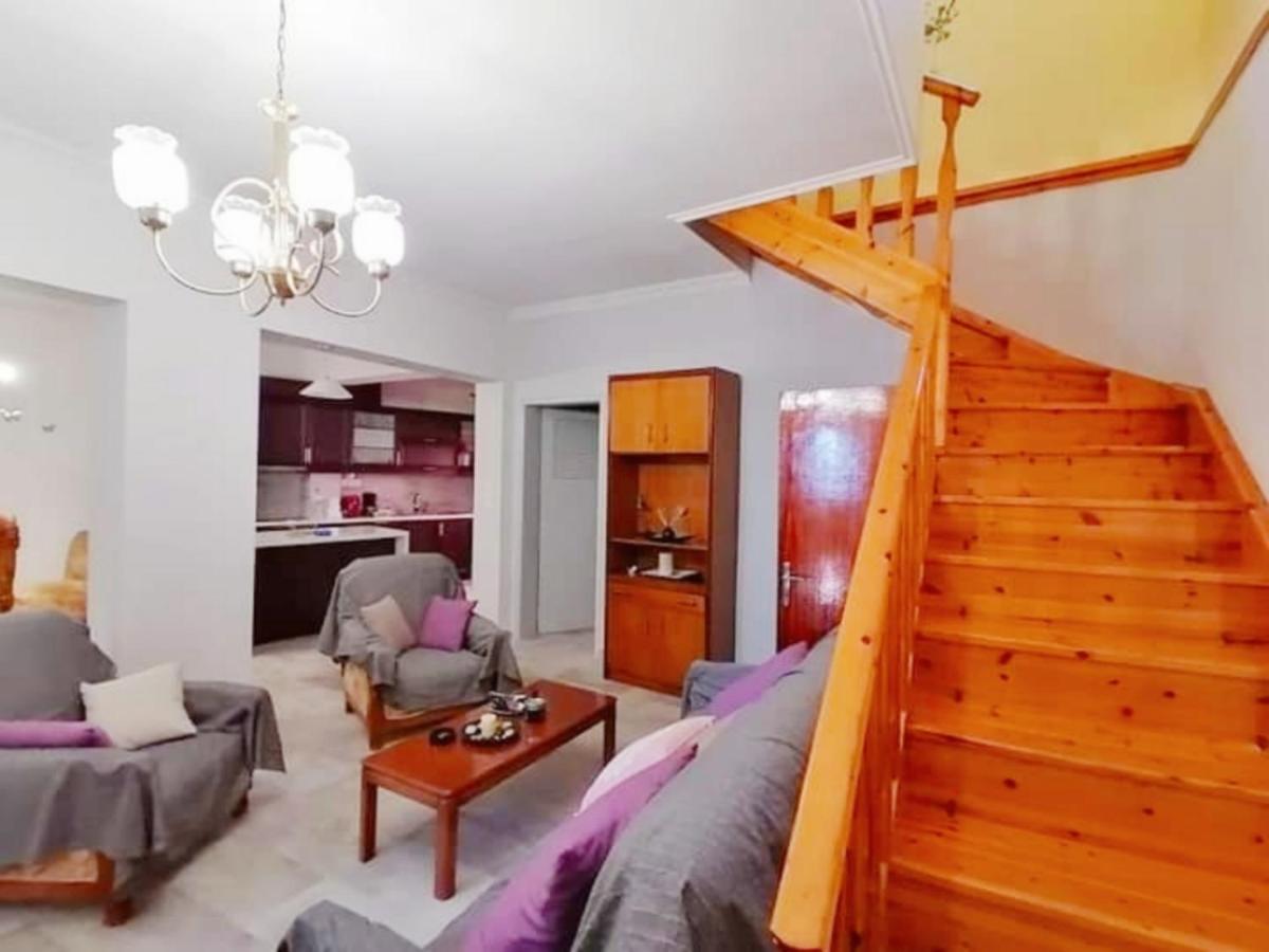 Traditional Panoramic Sea View House Apartment